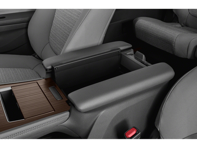 2024 Toyota Sienna Woodland Edition 8 Passenger
