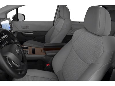 2024 Toyota Sienna Woodland Edition 8 Passenger