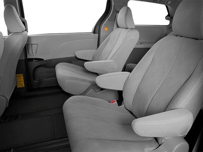 2014 Toyota Sienna XLE 8 Passenger