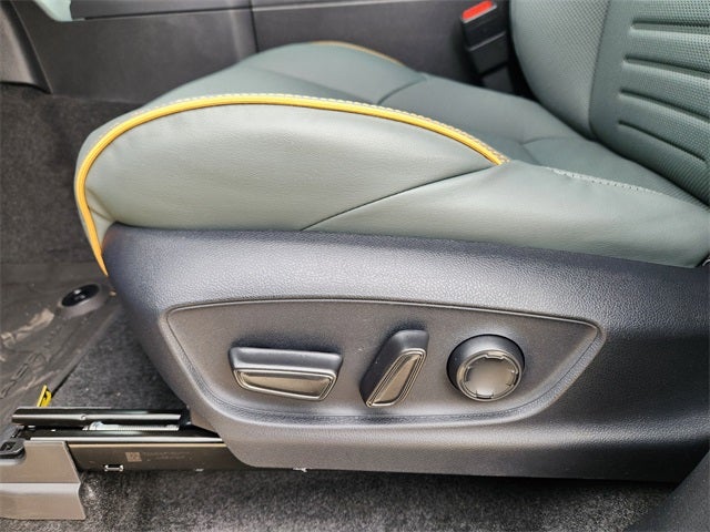 2026 Toyota Tacoma i-FORCE MAX Tacoma Trailhunter