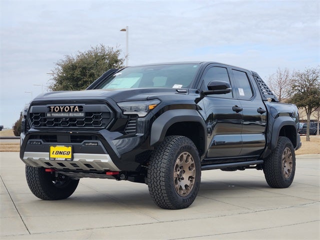 2026 Toyota Tacoma i-FORCE MAX Tacoma Trailhunter
