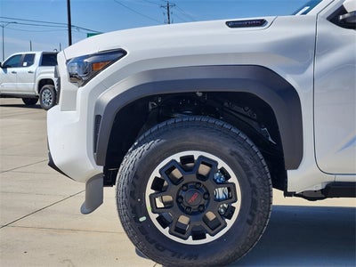 2026 Toyota Tacoma i-FORCE MAX Tacoma TRD Off-Road
