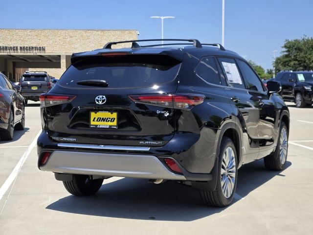 2026 Toyota Highlander Hybrid Platinum