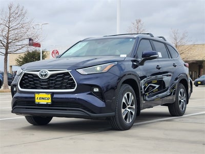 2026 Toyota Highlander Hybrid XLE