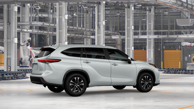 2026 Toyota Highlander XLE