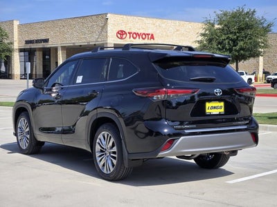 2026 Toyota Highlander Platinum