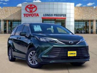 2026 Toyota Sienna LE