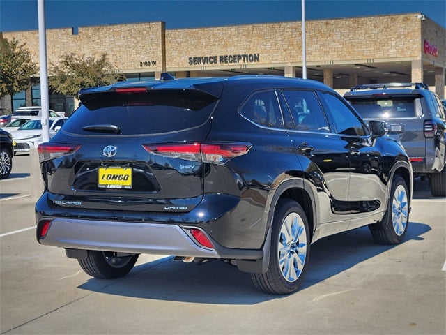 2026 Toyota Highlander Hybrid Limited