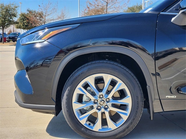 2026 Toyota Highlander Hybrid Limited