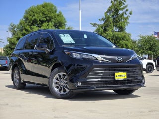 2026 Toyota Sienna XLE