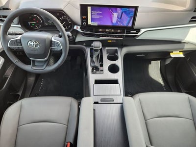 2026 Toyota Sienna XLE