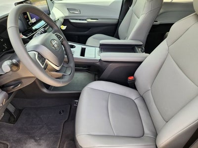2026 Toyota Sienna XLE