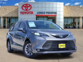 2026 Toyota Sienna XLE