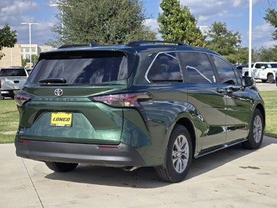 2026 Toyota Sienna XLE