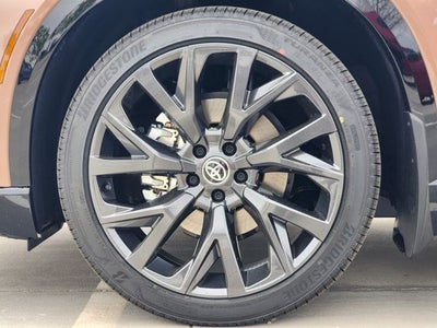 2026 Toyota Toyota Crown Signia Limited