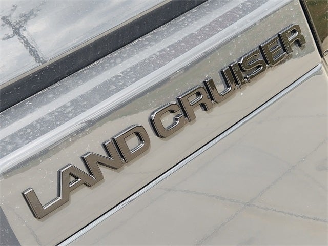 2026 Toyota Land Cruiser Base