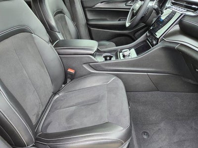 2023 Jeep Grand Cherokee Altitude X