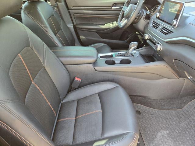 2021 Nissan Altima 2.0 SR