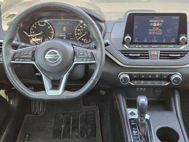 2021 Nissan Altima 2.0 SR