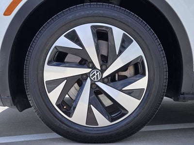 2023 Volkswagen ID.4 Pro
