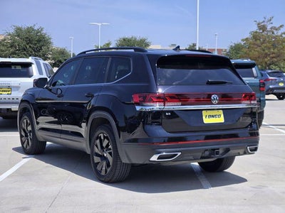 2024 Volkswagen Atlas 2.0T SE w/Technology