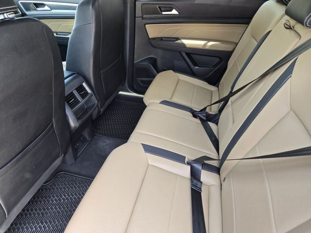 2023 Volkswagen Atlas Cross Sport 3.6L V6 SEL R-Line