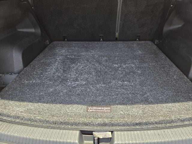 2023 Volkswagen Atlas Cross Sport 3.6L V6 SEL R-Line