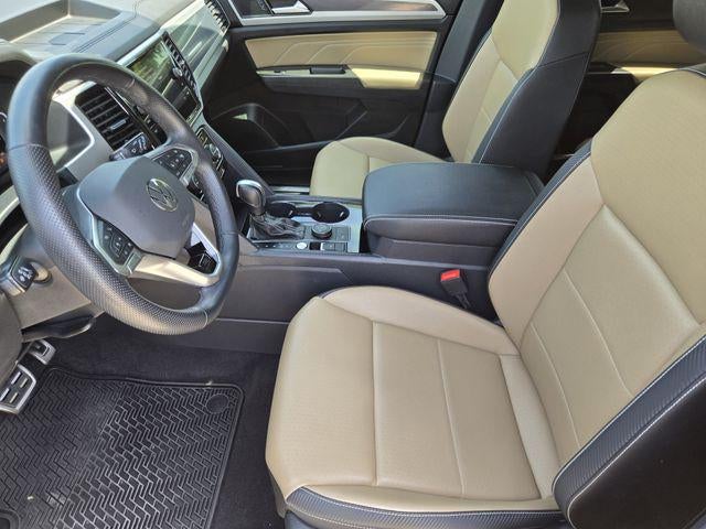 2023 Volkswagen Atlas Cross Sport 3.6L V6 SEL R-Line