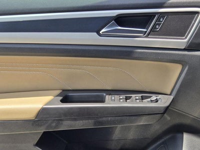 2023 Volkswagen Atlas Cross Sport 3.6L V6 SEL R-Line