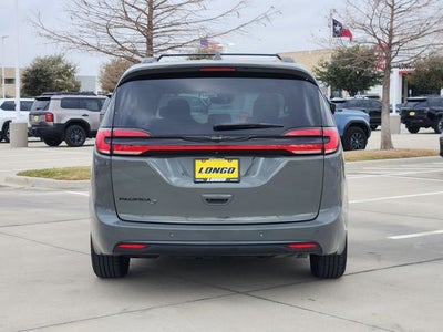 2021 Chrysler Pacifica Touring