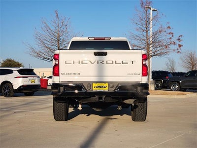 2025 Chevrolet Silverado 2500HD Custom