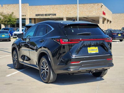 2025 Lexus NX 350h Premium