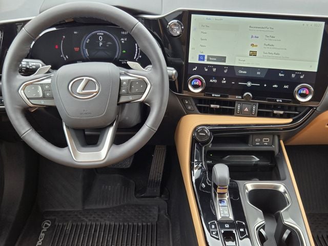 2025 Lexus NX 350h Luxury