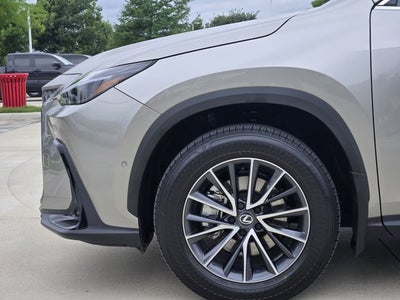 2025 Lexus NX 350h Luxury