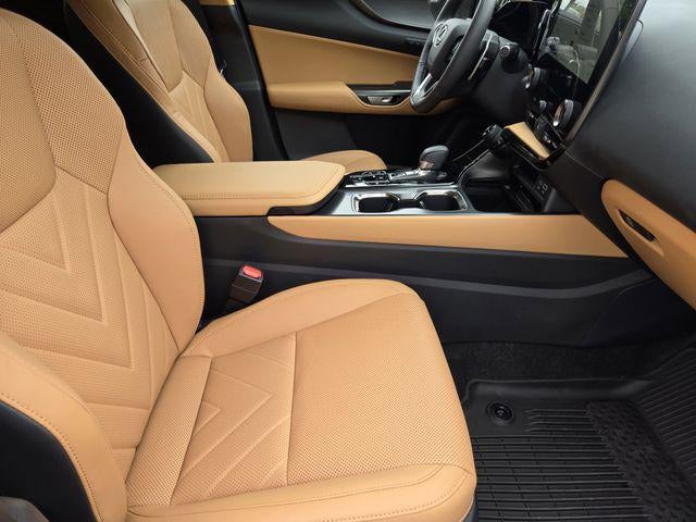 2025 Lexus NX 350h Luxury