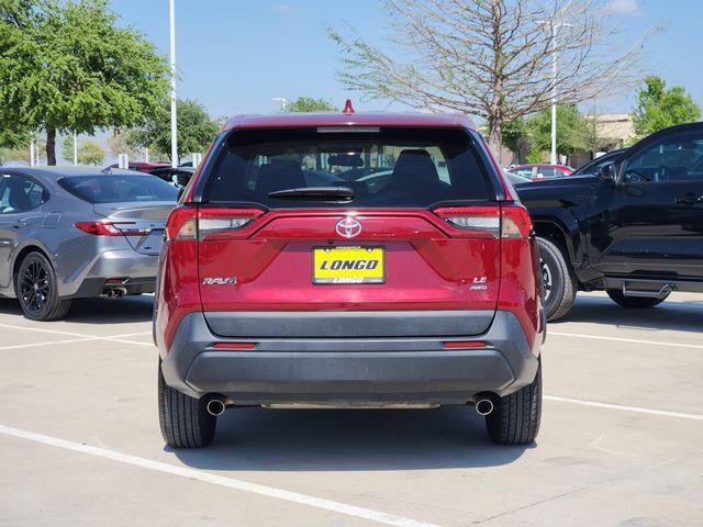 2022 Toyota RAV4 LE