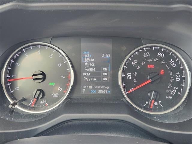 2022 Toyota RAV4 XLE