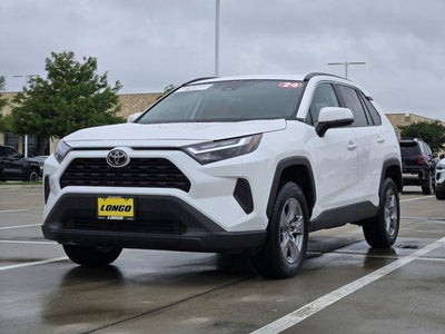 2024 Toyota RAV4 XLE