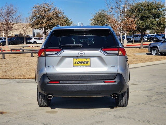 2024 Toyota RAV4 XLE