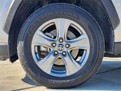 2024 Toyota RAV4 XLE