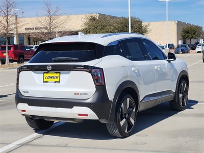 2025 Nissan Kicks SR