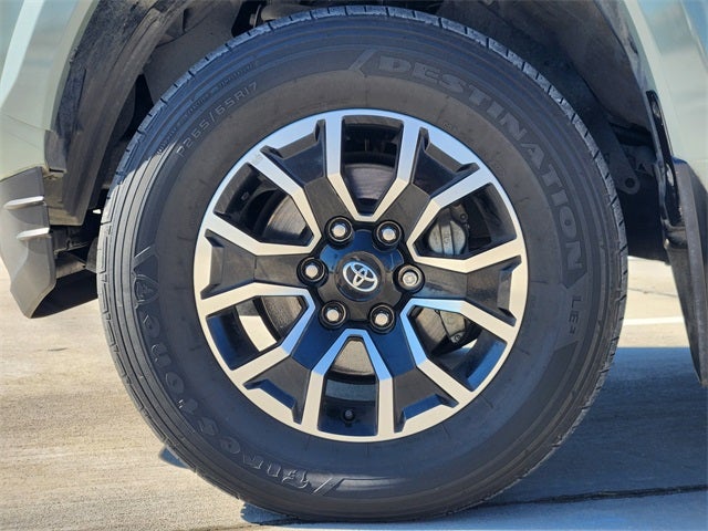 2022 Toyota Tacoma TRD Sport V6