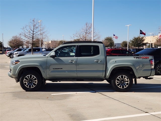 2022 Toyota Tacoma TRD Sport V6