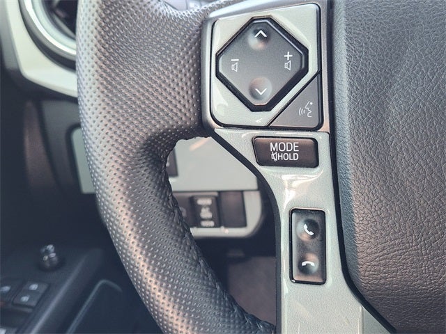 2022 Toyota Tacoma TRD Off-Road V6