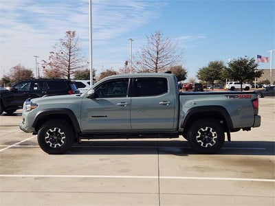 2022 Toyota Tacoma TRD Off-Road V6