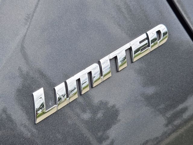 2022 Toyota Tacoma Limited V6
