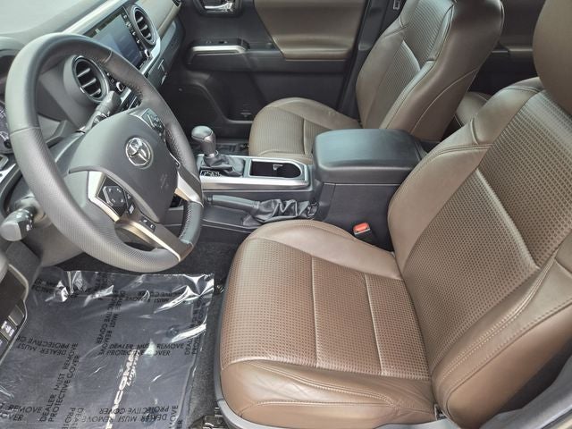 2022 Toyota Tacoma Limited V6
