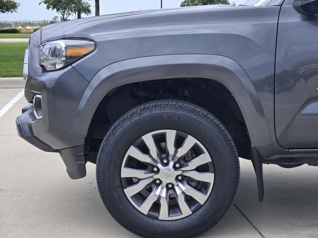 2022 Toyota Tacoma Limited V6