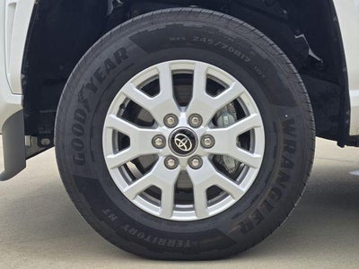 2025 Toyota Tacoma SR5