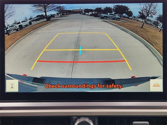 2025 Toyota Tacoma Hybrid TRD Off Road